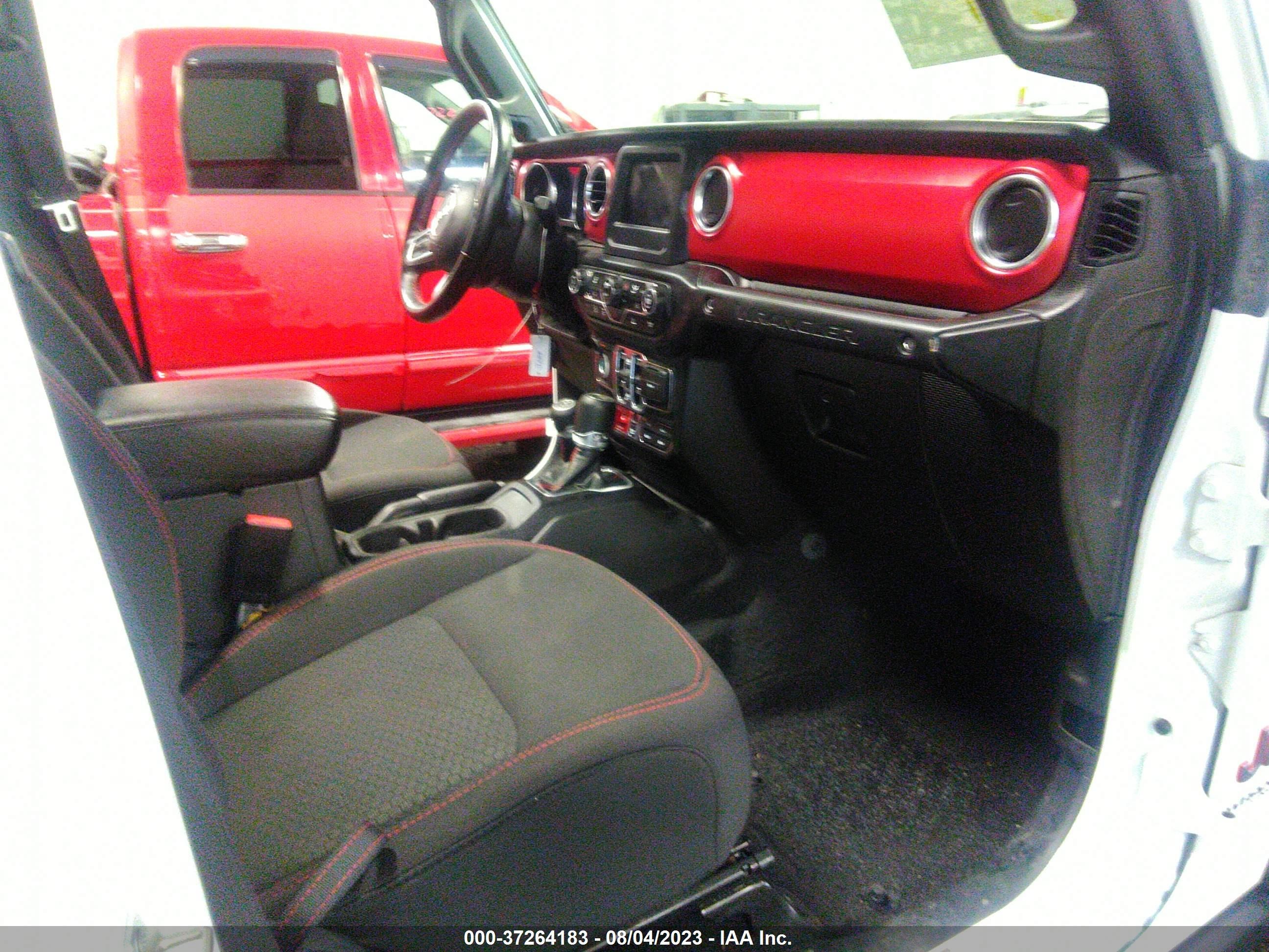 Photo 4 VIN: 1C4HJXFN9MW779882 - JEEP WRANGLER 