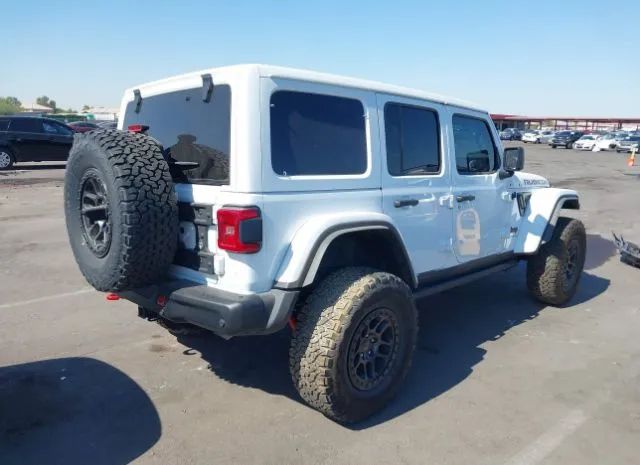 Photo 3 VIN: 1C4JJXFG8PW569037 - JEEP WRANGLER 