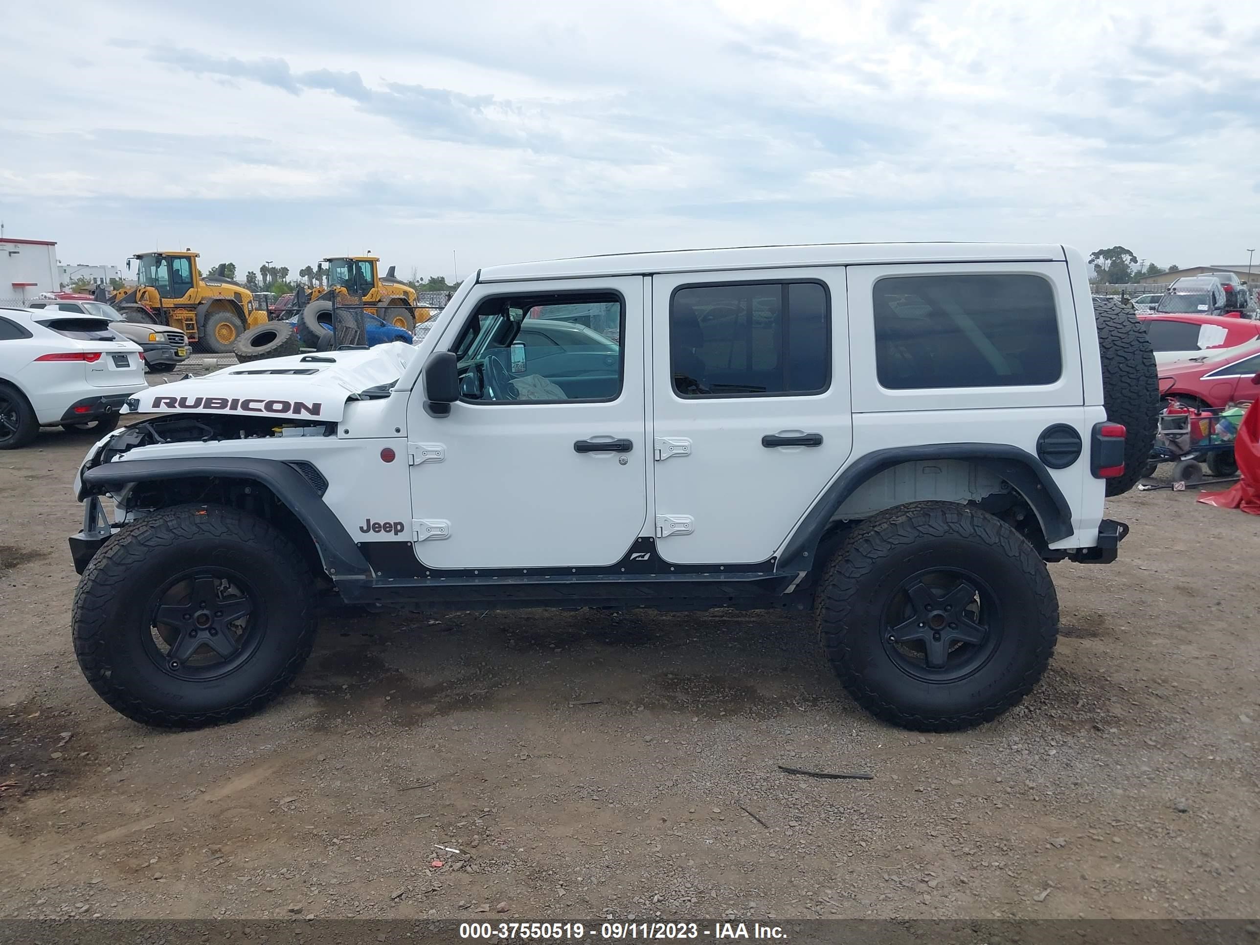 Photo 13 VIN: 1C4JJXFM6MW568731 - JEEP WRANGLER 