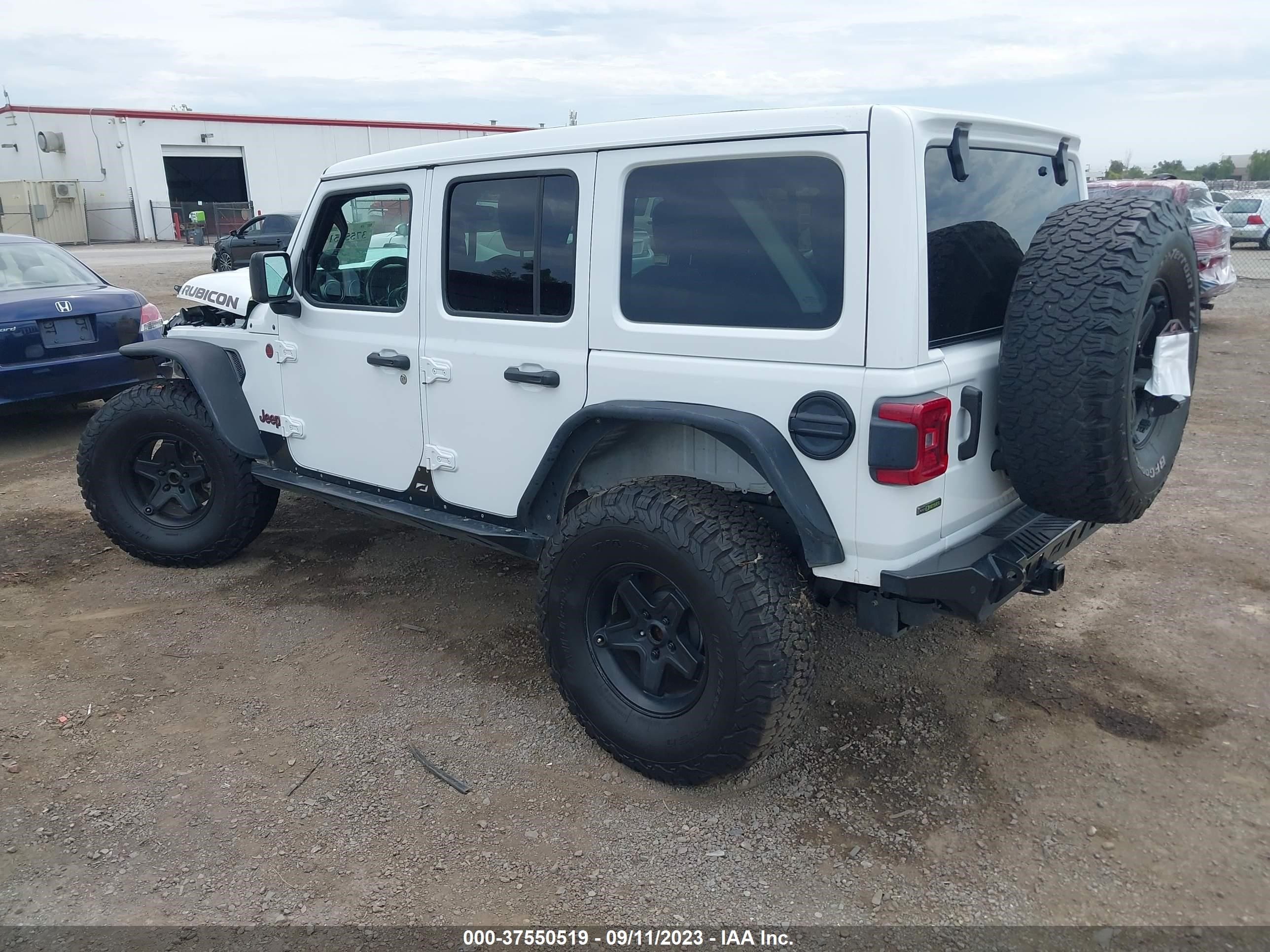 Photo 2 VIN: 1C4JJXFM6MW568731 - JEEP WRANGLER 