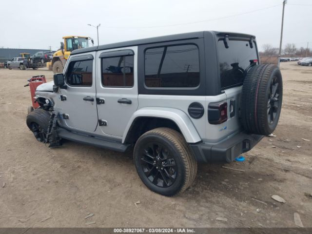 Photo 2 VIN: 1C4JJXP62PW555785 - JEEP WRANGLER 4XE 