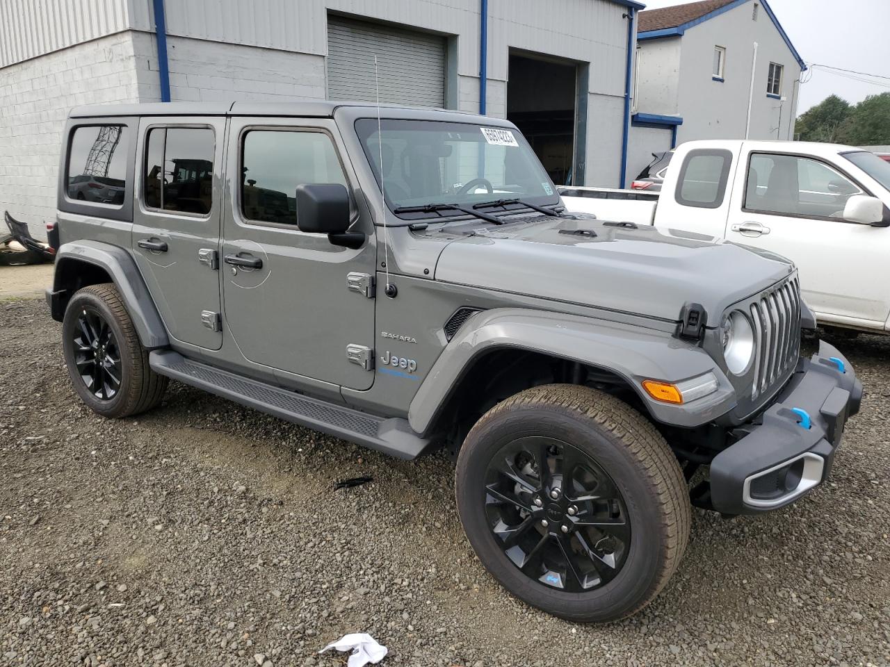 Photo 3 VIN: 1C4JJXP63PW604668 - JEEP WRANGLER 