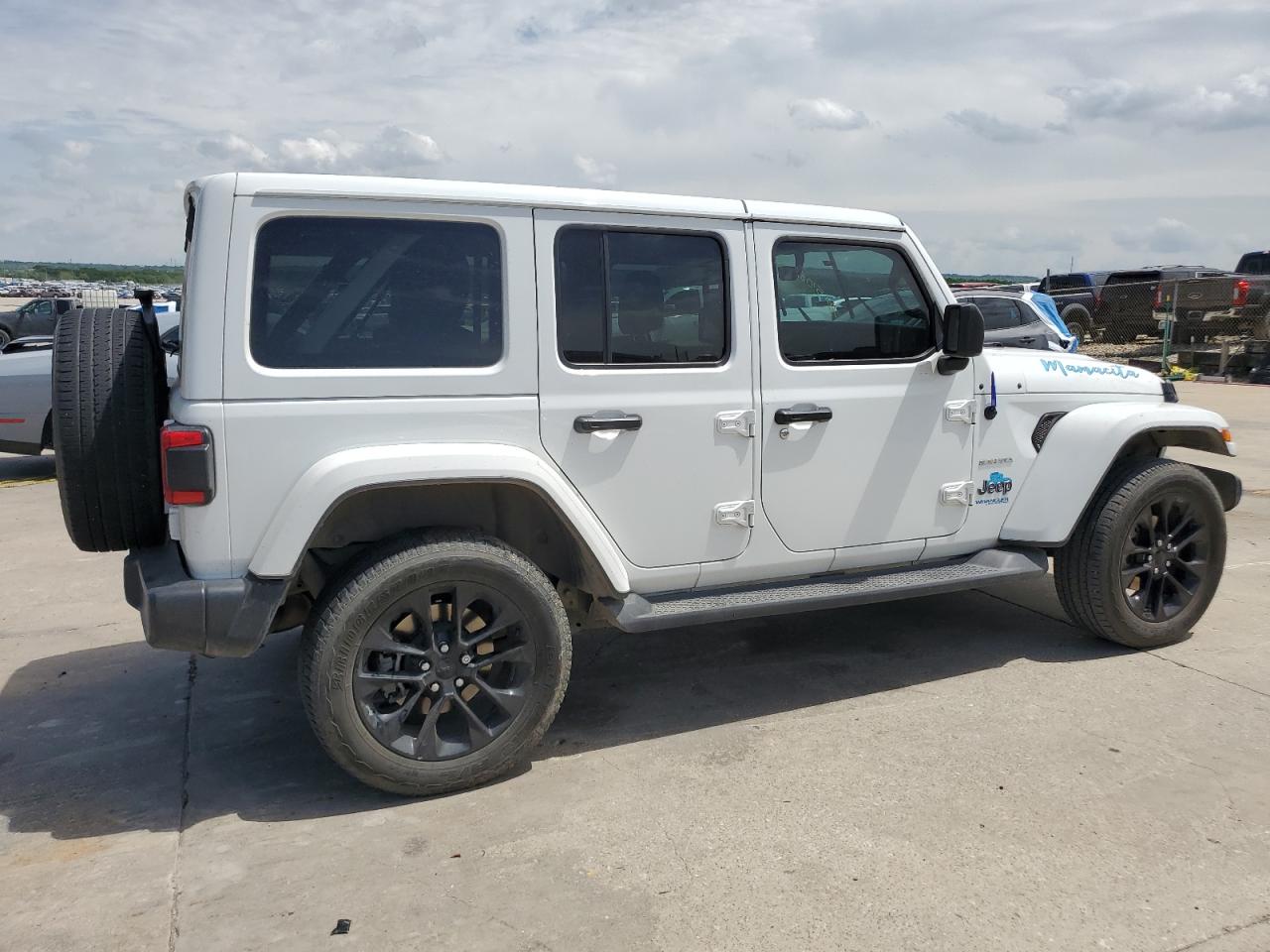 Photo 2 VIN: 1C4JJXP68MW704678 - JEEP WRANGLER 