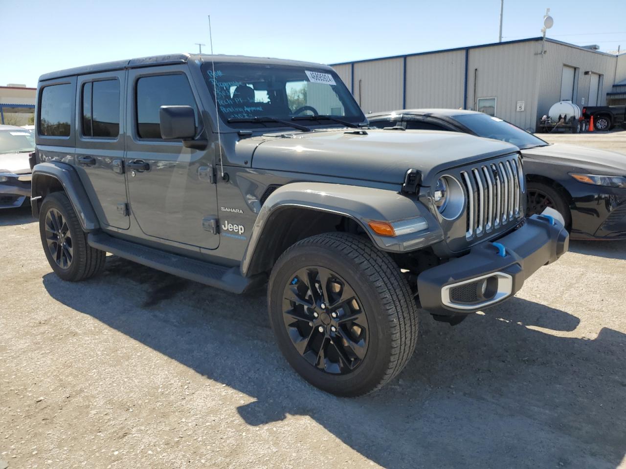 Photo 3 VIN: 1C4JJXP6XPW689363 - JEEP WRANGLER 