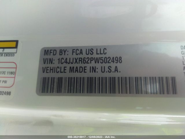 Photo 8 VIN: 1C4JJXR62PW502498 - JEEP WRANGLER 4XE 