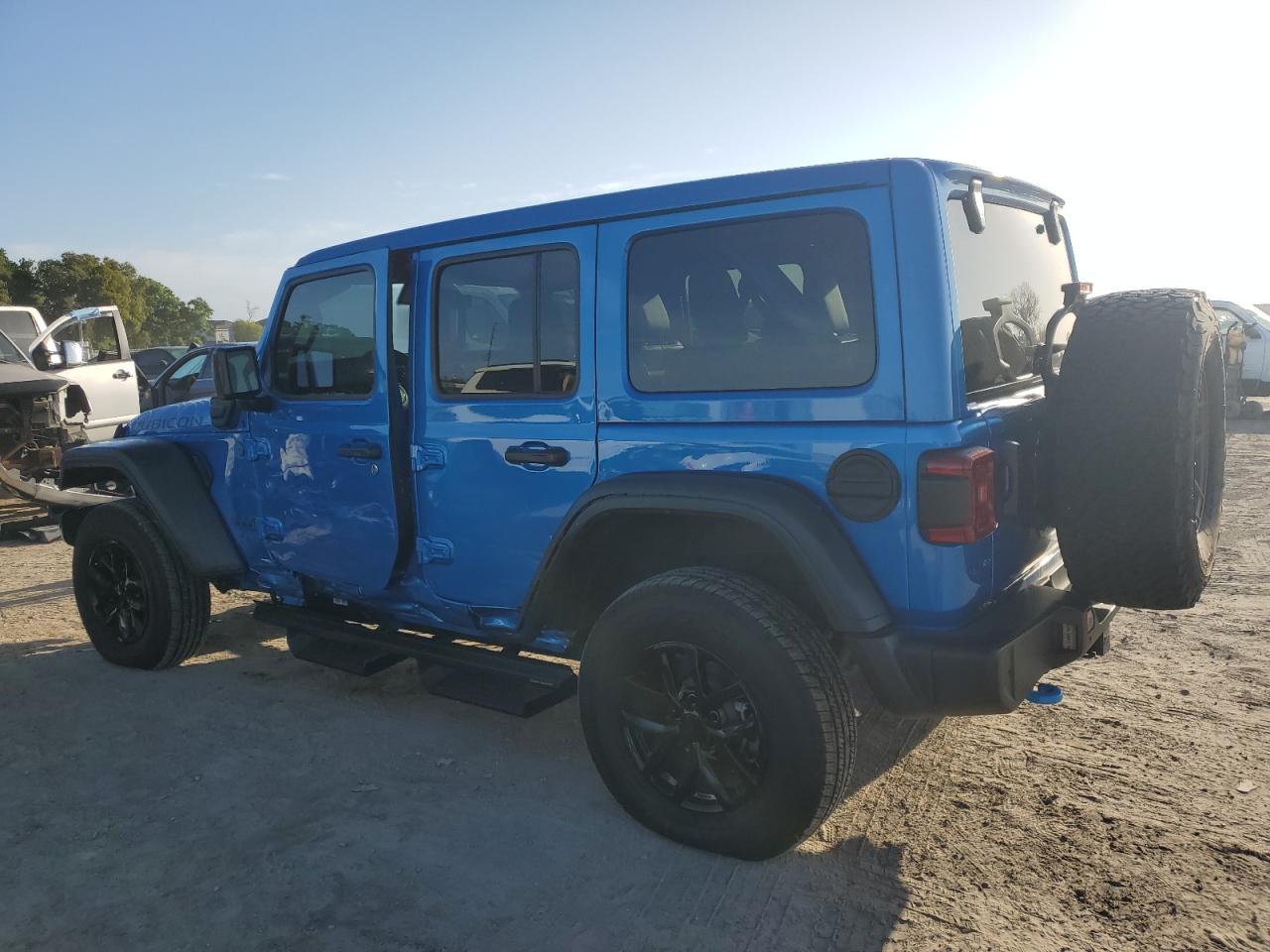 Photo 1 VIN: 1C4JJXR68NW106668 - JEEP WRANGLER 