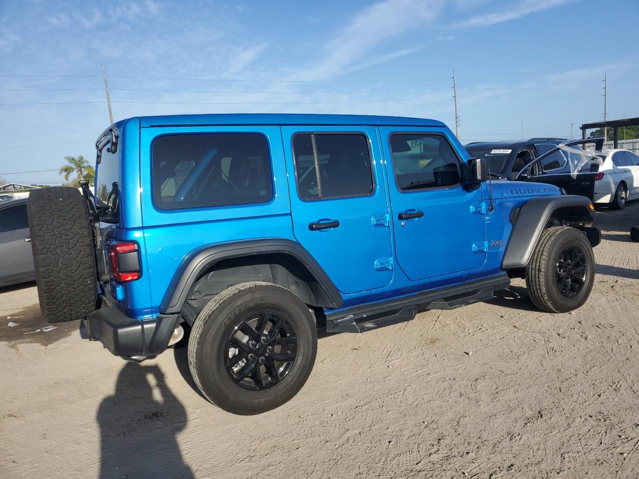 Photo 2 VIN: 1C4JJXR68NW106668 - JEEP WRANGLER 