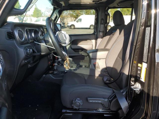 Photo 6 VIN: 1C4JJXR68NW114513 - JEEP WRANGLER U 