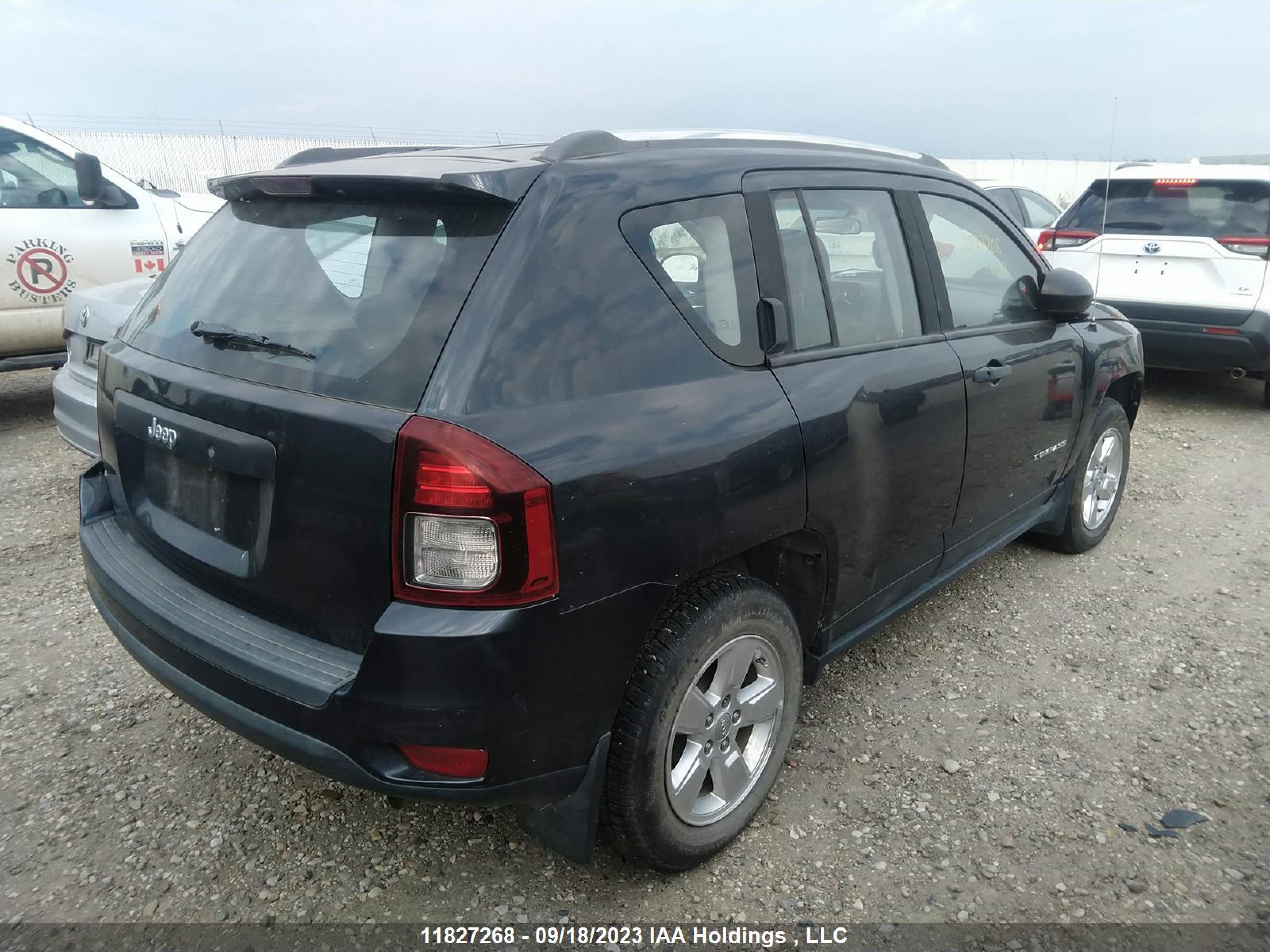 Photo 3 VIN: 1C4NJCAAXED682879 - JEEP COMPASS 