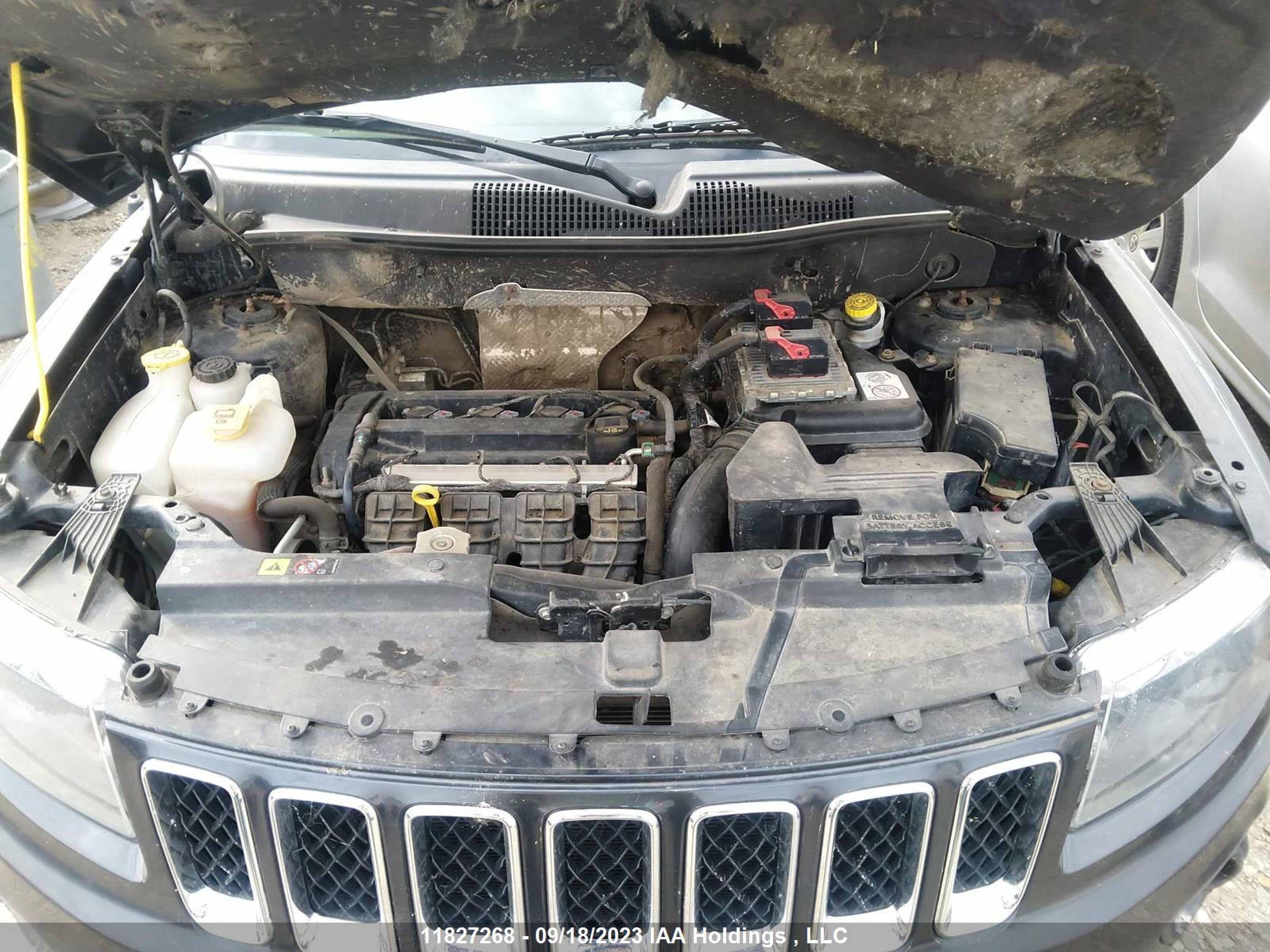 Photo 9 VIN: 1C4NJCAAXED682879 - JEEP COMPASS 