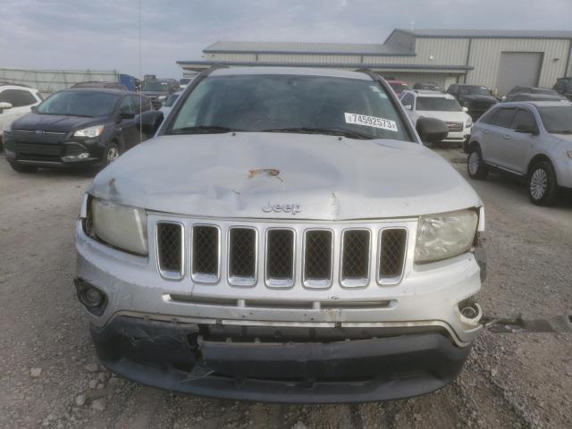 Photo 4 VIN: 1C4NJCBA0CD504183 - JEEP COMPASS 