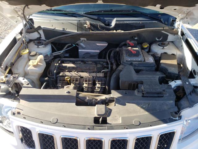 Photo 6 VIN: 1C4NJCBA0DD169217 - JEEP COMPASS SP 