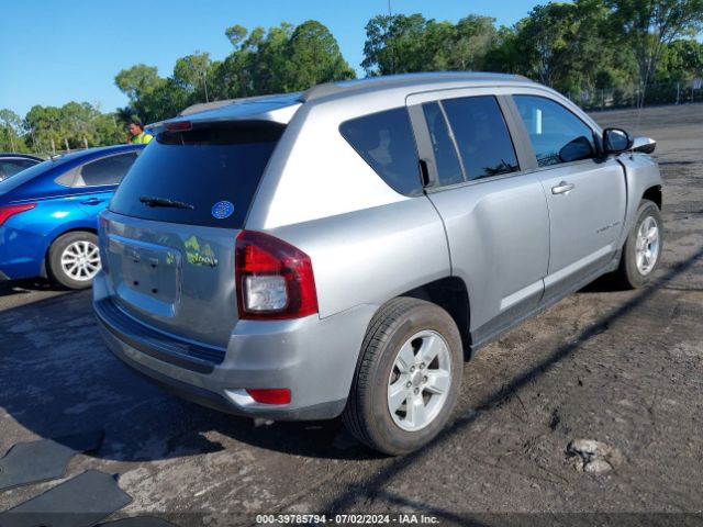 Photo 3 VIN: 1C4NJCBA0FD190586 - JEEP COMPASS 