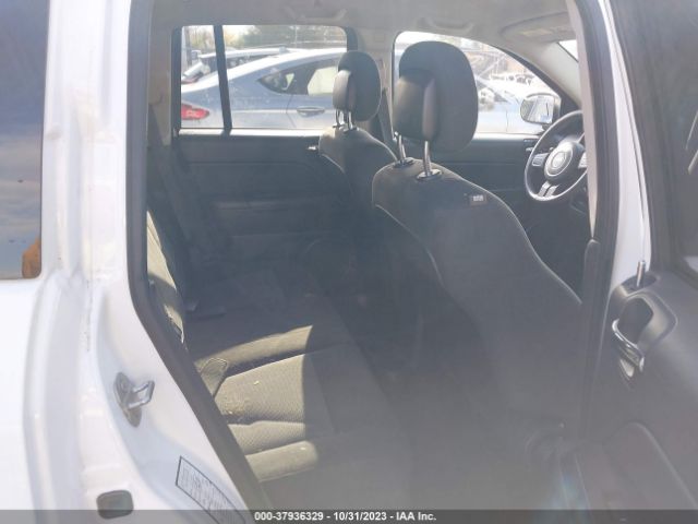 Photo 7 VIN: 1C4NJCBA0FD249815 - JEEP COMPASS 