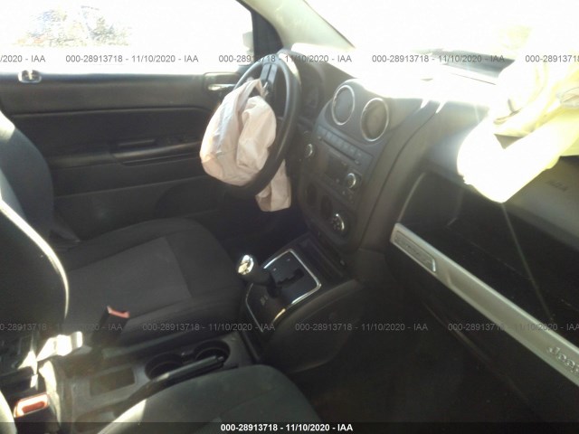 Photo 4 VIN: 1C4NJCBA0FD284838 - JEEP COMPASS 