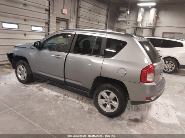 Photo 2 VIN: 1C4NJCBA0FD386348 - JEEP COMPASS 