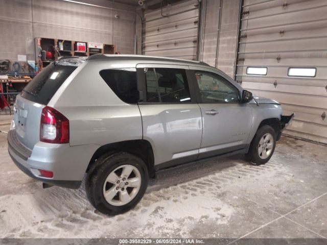 Photo 3 VIN: 1C4NJCBA0FD386348 - JEEP COMPASS 