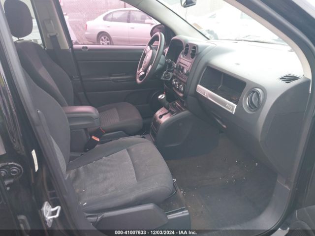 Photo 4 VIN: 1C4NJCBA0GD513228 - JEEP COMPASS 