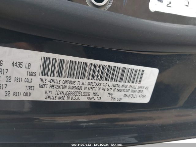 Photo 8 VIN: 1C4NJCBA0GD513228 - JEEP COMPASS 