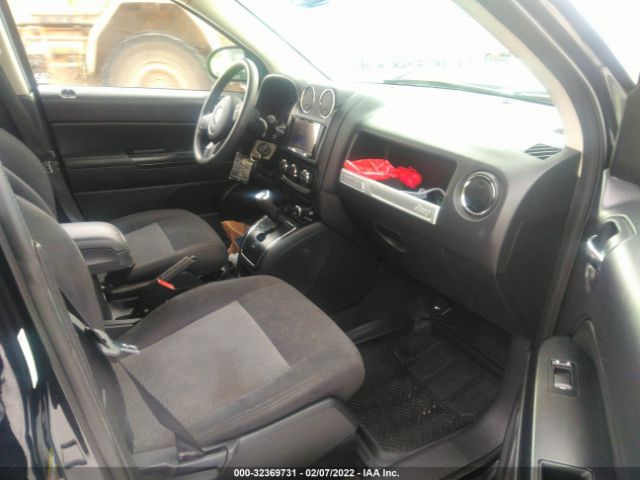 Photo 4 VIN: 1C4NJCBA0GD560761 - JEEP COMPASS 