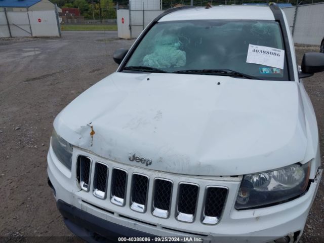 Photo 5 VIN: 1C4NJCBA0GD688904 - JEEP COMPASS 