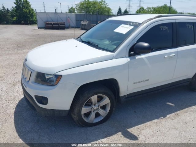 Photo 5 VIN: 1C4NJCBA0GD738233 - JEEP COMPASS 