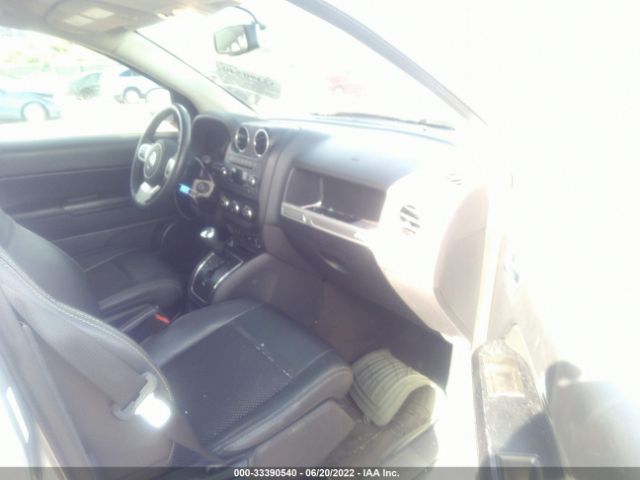 Photo 4 VIN: 1C4NJCBA0HD173791 - JEEP COMPASS 