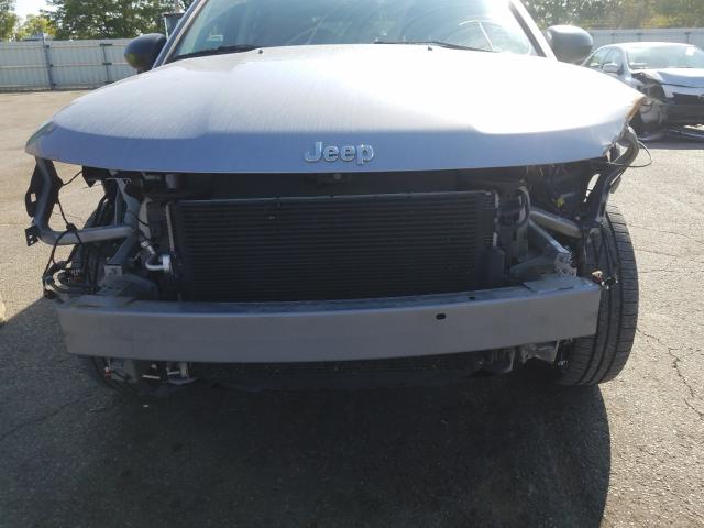 Photo 8 VIN: 1C4NJCBA0HD186055 - JEEP COMPASS 