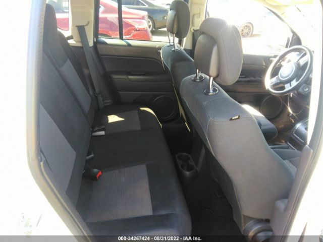 Photo 7 VIN: 1C4NJCBA1CD618189 - JEEP COMPASS 