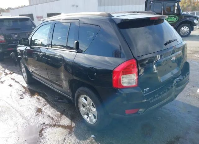 Photo 2 VIN: 1C4NJCBA1DD229425 - JEEP COMPASS 