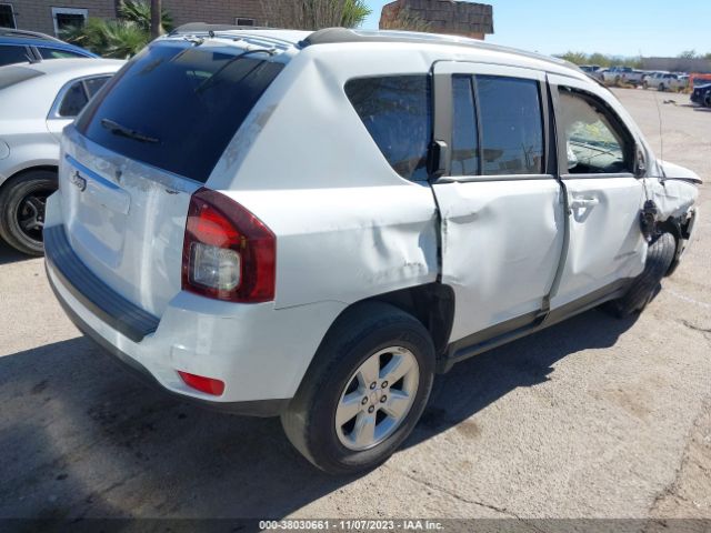 Photo 3 VIN: 1C4NJCBA1ED801367 - JEEP COMPASS 