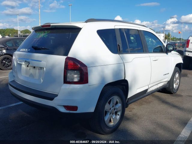 Photo 3 VIN: 1C4NJCBA1FD104699 - JEEP COMPASS 