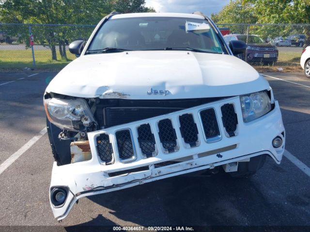 Photo 5 VIN: 1C4NJCBA1FD104699 - JEEP COMPASS 