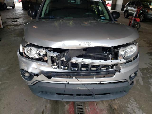 Photo 8 VIN: 1C4NJCBA1GD513352 - JEEP COMPASS SP 