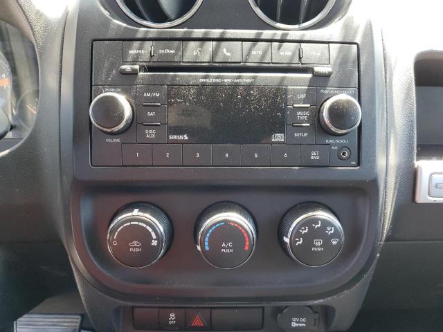 Photo 8 VIN: 1C4NJCBA1GD628419 - JEEP COMPASS SP 