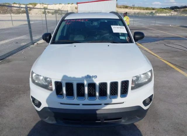 Photo 5 VIN: 1C4NJCBA1GD688829 - JEEP COMPASS 