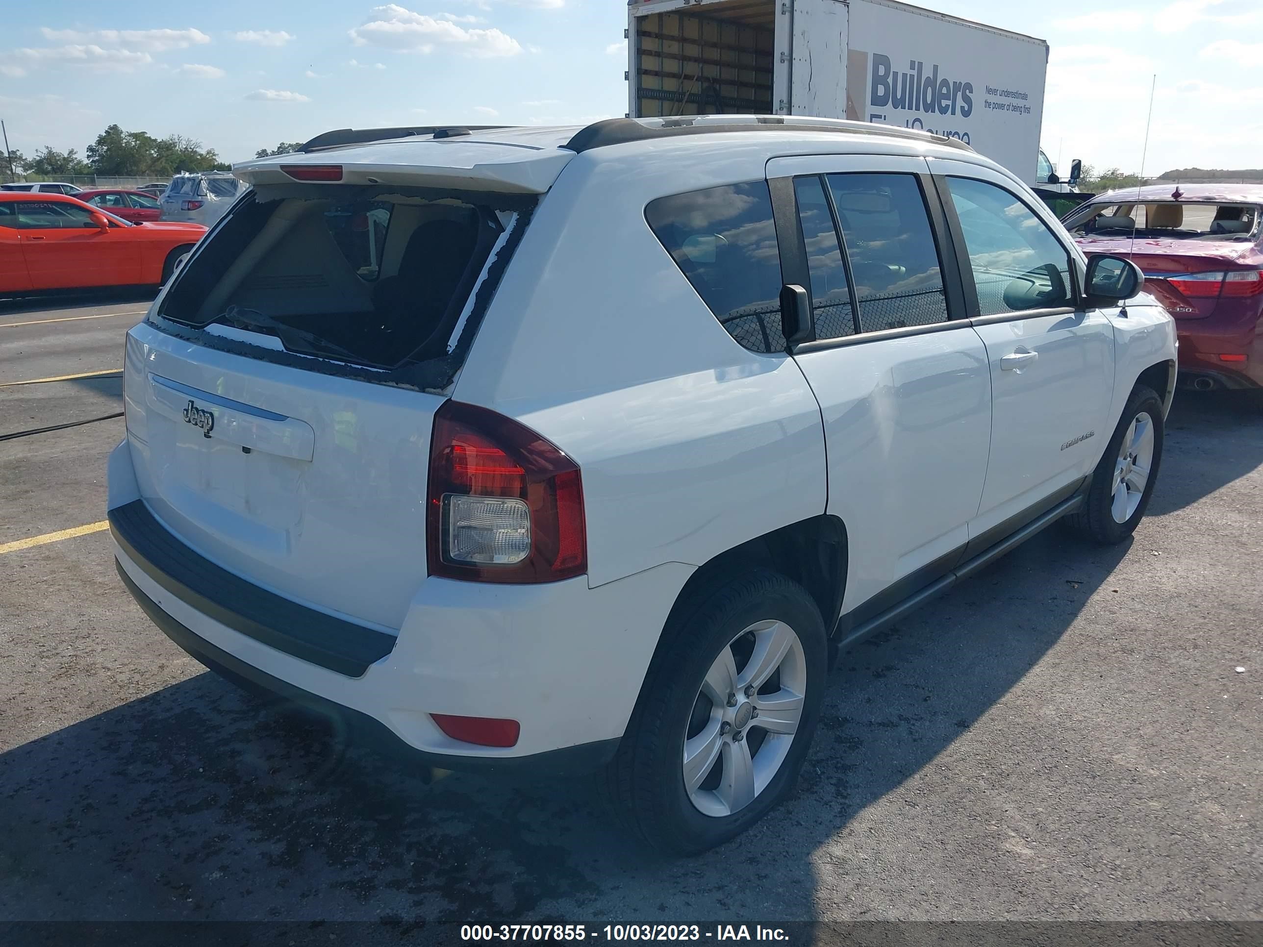 Photo 3 VIN: 1C4NJCBA1GD688829 - JEEP COMPASS 