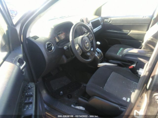 Photo 4 VIN: 1C4NJCBA1HD124017 - JEEP COMPASS 