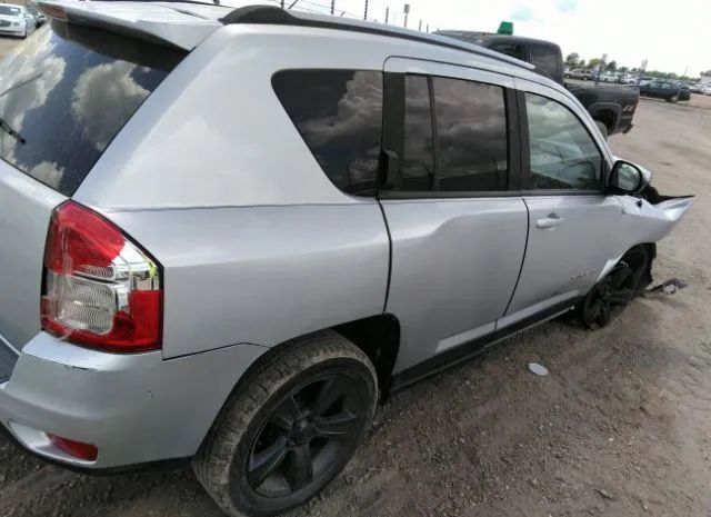 Photo 3 VIN: 1C4NJCBA2CD610344 - JEEP COMPASS 