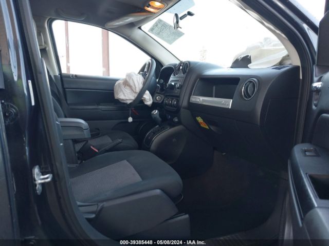 Photo 4 VIN: 1C4NJCBA2ED594293 - JEEP COMPASS 