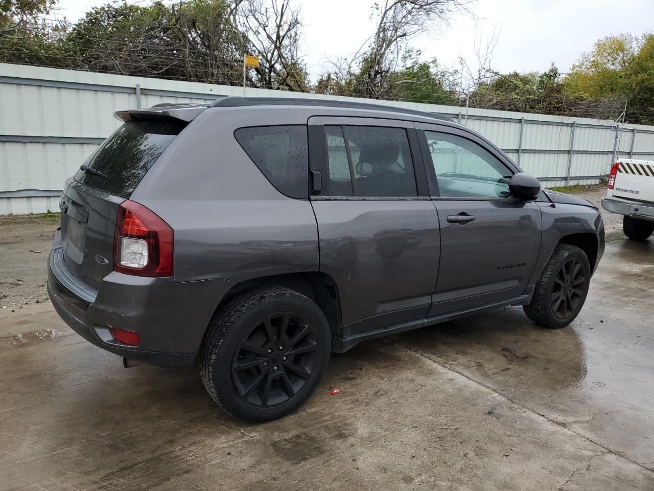 Photo 2 VIN: 1C4NJCBA2FD126369 - JEEP COMPASS 