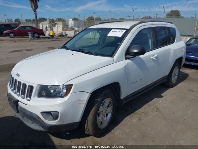 Photo 1 VIN: 1C4NJCBA2FD219845 - JEEP COMPASS 