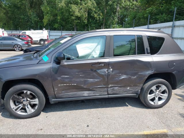 Photo 5 VIN: 1C4NJCBA2GD524585 - JEEP COMPASS 