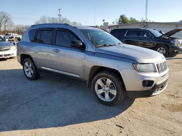 Photo 3 VIN: 1C4NJCBA2GD567727 - JEEP COMPASS 