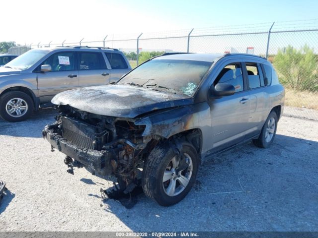 Photo 5 VIN: 1C4NJCBA2GD611869 - JEEP COMPASS 