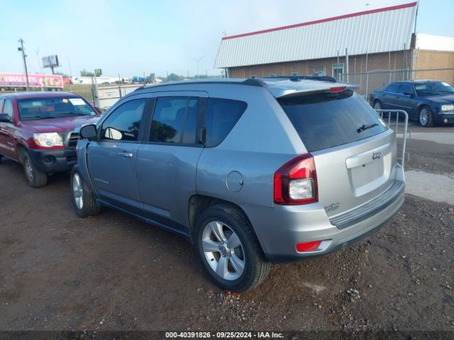 Photo 2 VIN: 1C4NJCBA2GD664765 - JEEP COMPASS 