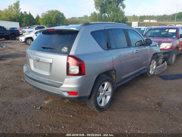 Photo 3 VIN: 1C4NJCBA2GD664765 - JEEP COMPASS 