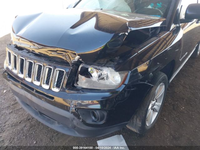 Photo 5 VIN: 1C4NJCBA2GD705072 - JEEP COMPASS 