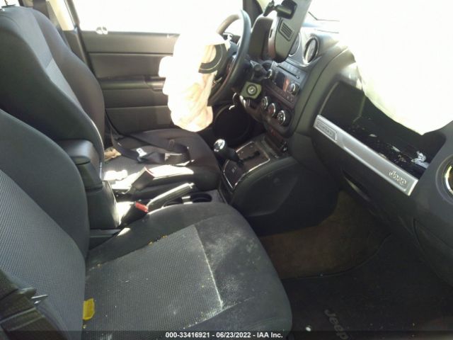 Photo 4 VIN: 1C4NJCBA2GD715505 - JEEP COMPASS 