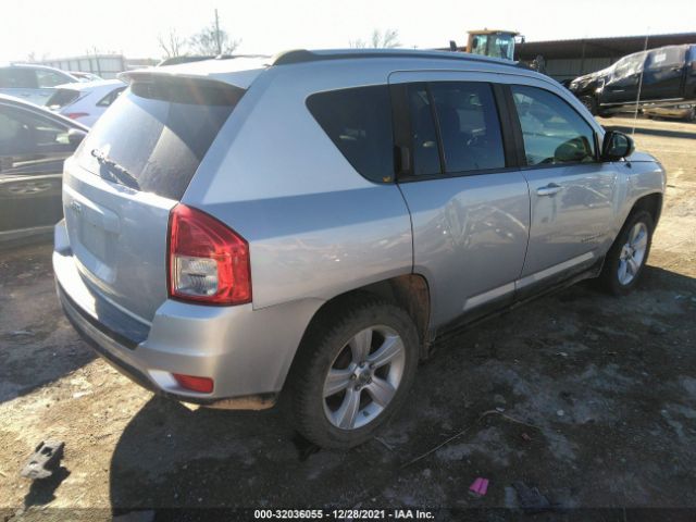 Photo 3 VIN: 1C4NJCBA3CD503531 - JEEP COMPASS 